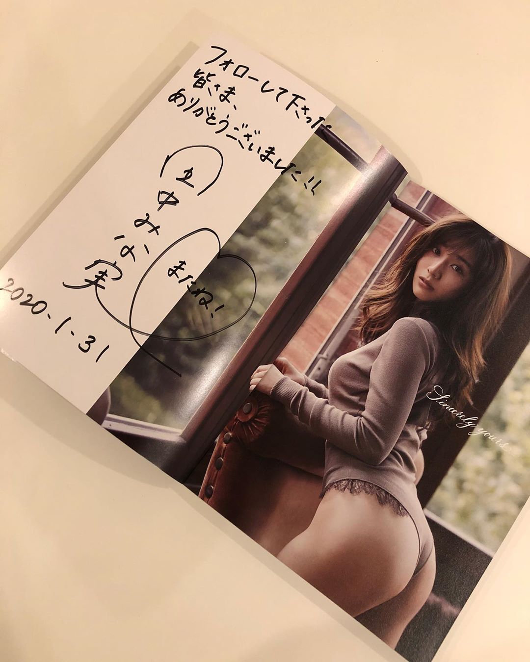 地表最強女星田中美奈實大卖44完本写真登史上最高銷量！