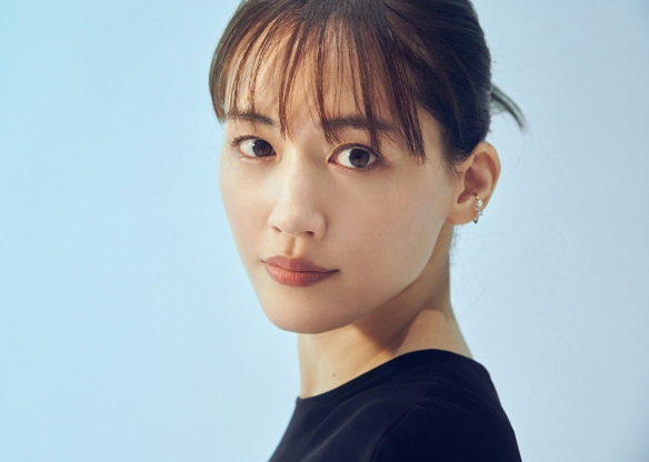 日本国宝级美女演员TOP10，长得美还努力精进演技！