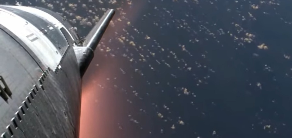 这次终于没炸！SpaceX“星舰”成功进入太空并返回大气层